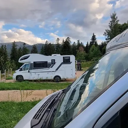 Campsite Kemping Pole Namiotowe
